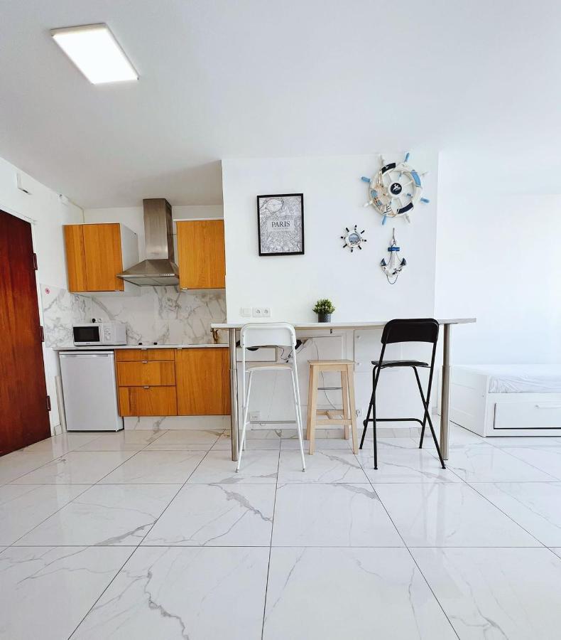 Apartment Near Subway And Supermarket Parigi Esterno foto